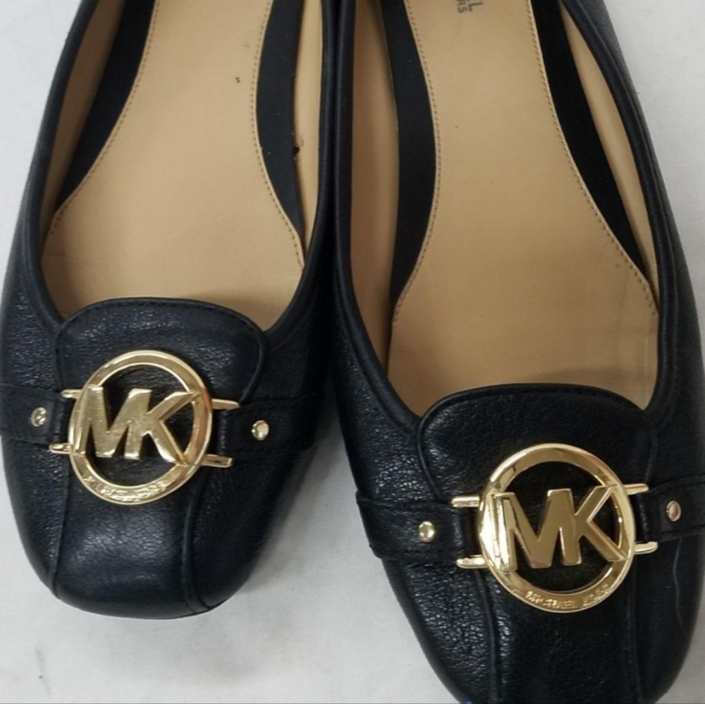 Round-Toe Michael Kors Flats
